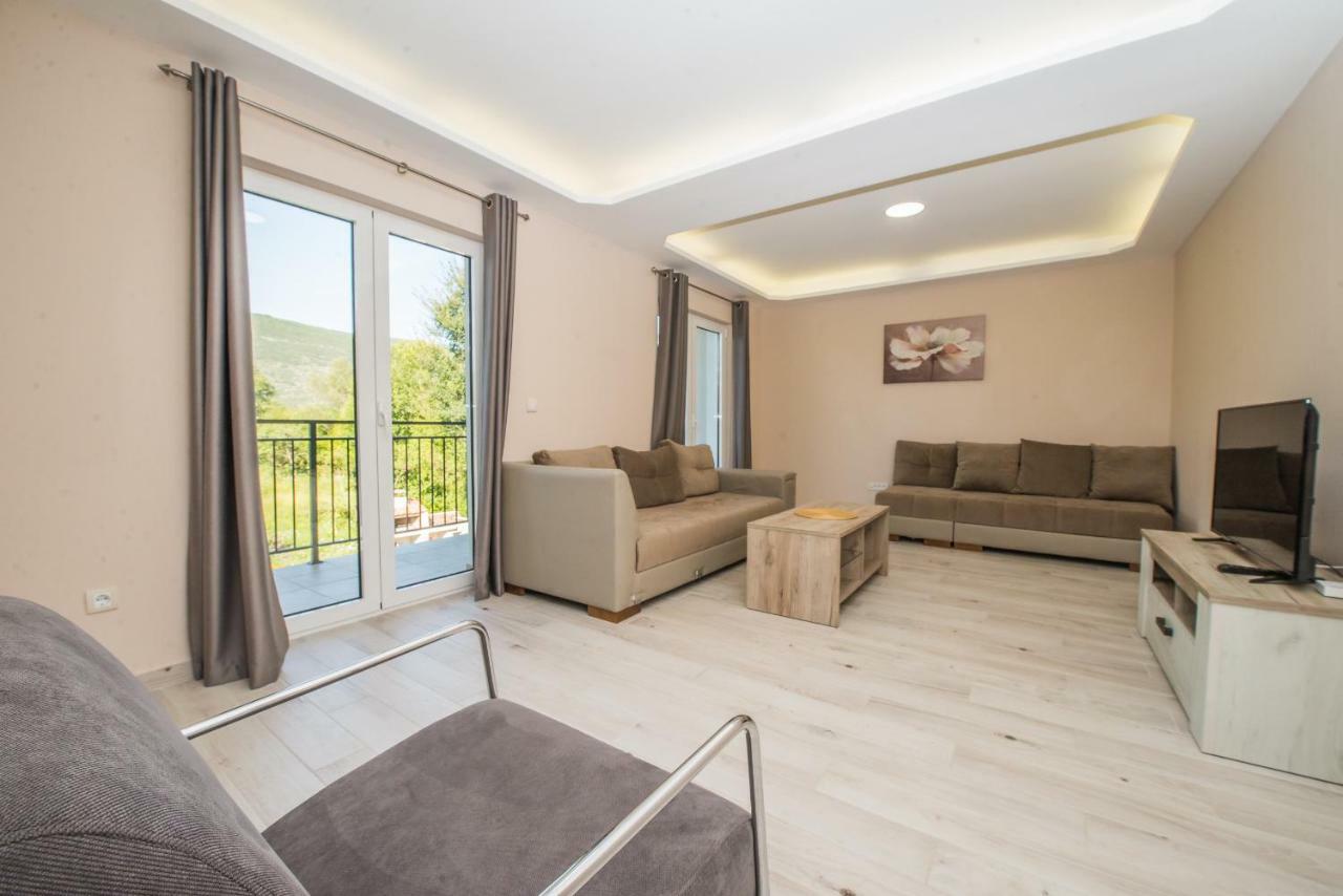 Apartment Vrutak Kotor Exterior foto