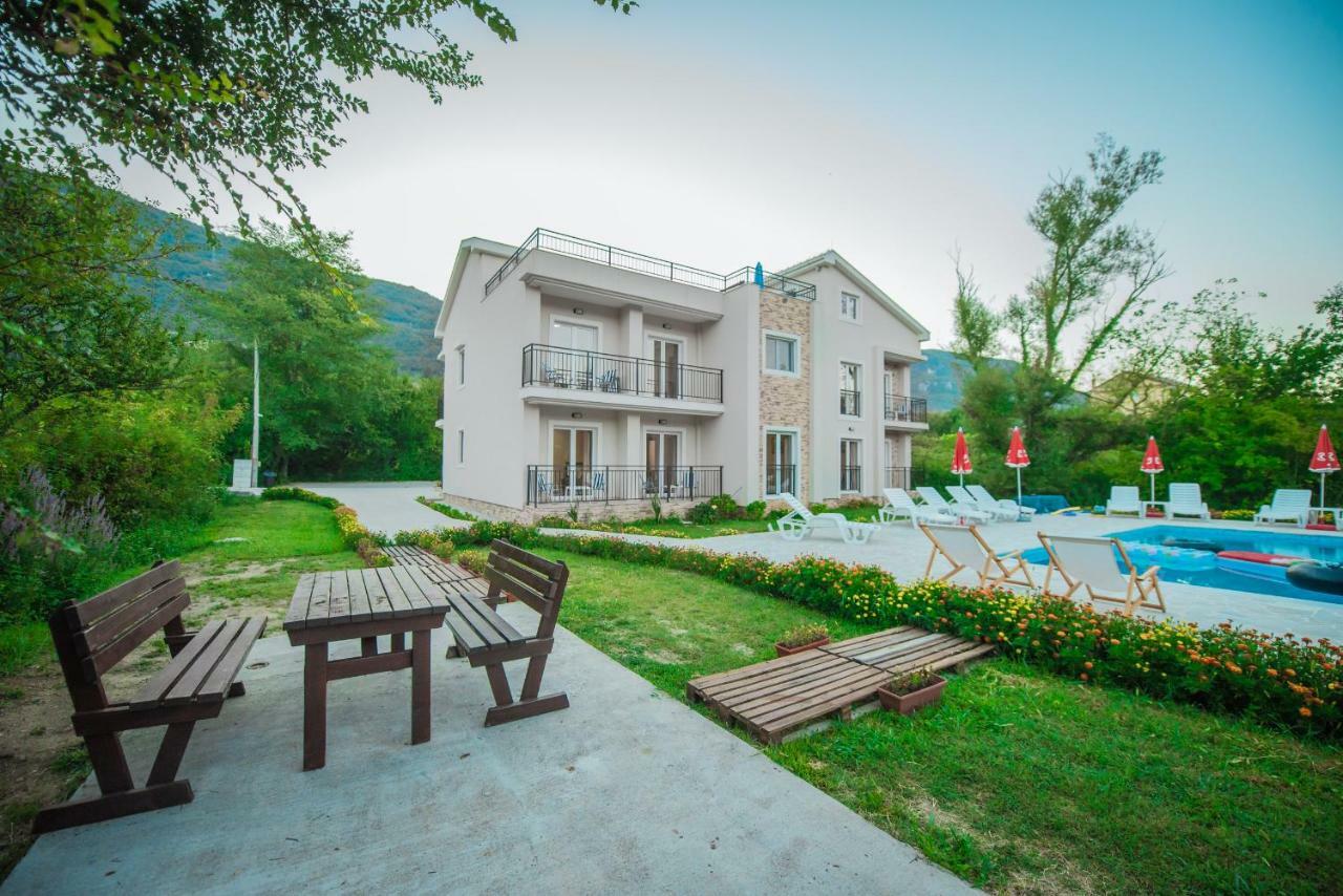 Apartment Vrutak Kotor Exterior foto