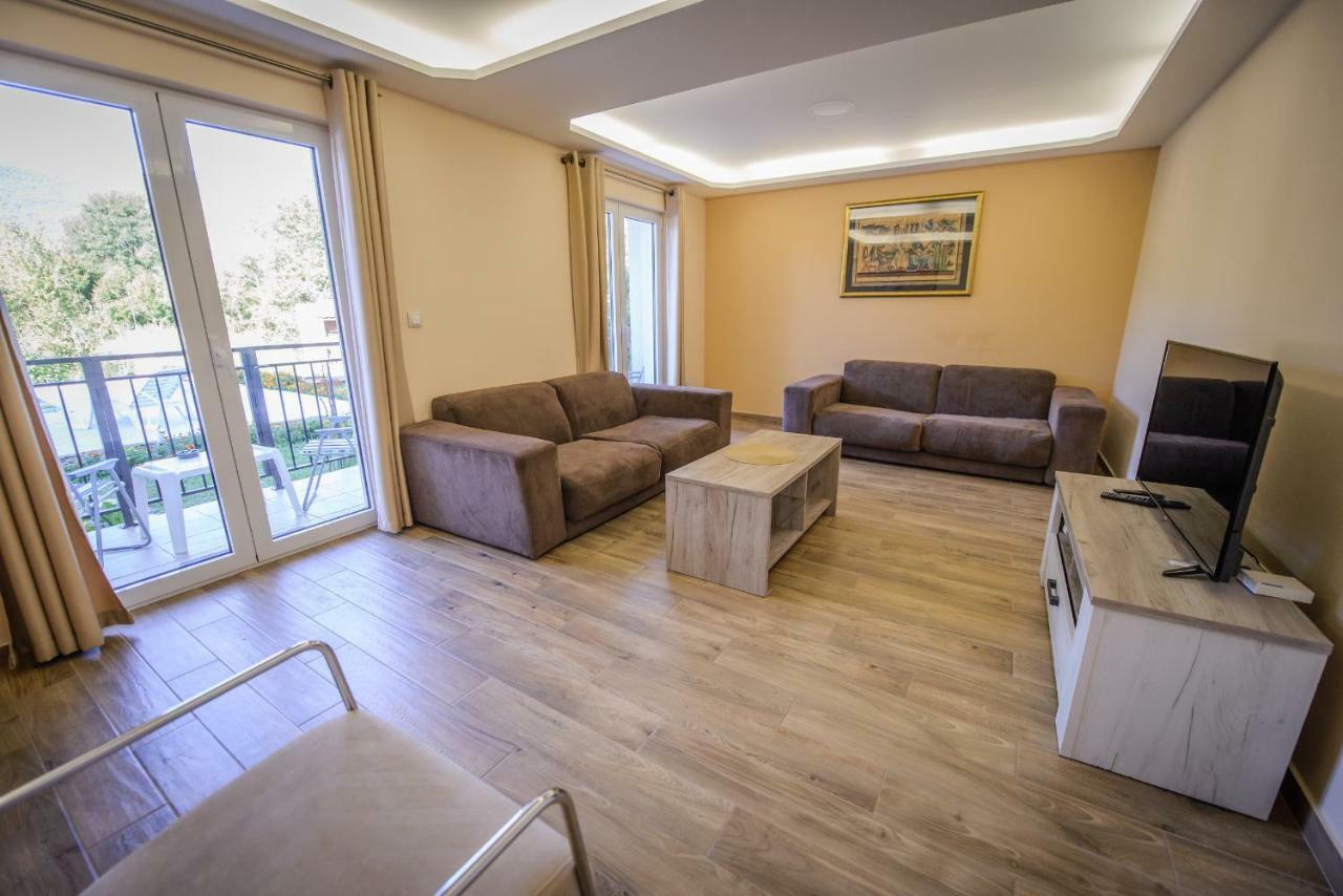 Apartment Vrutak Kotor Exterior foto