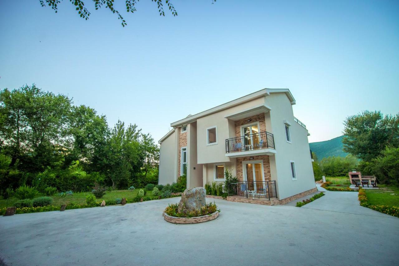 Apartment Vrutak Kotor Exterior foto